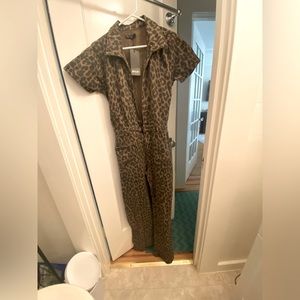 Nasty gal jumpsuit size 4 never worn with tags on!!